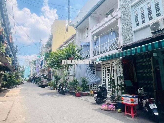 Hẻm xe hơi 315 lê văn sỹ. Q3. DT: 6,6x20m.V. CN:126m. 4 tầng.giá26 tỷ
