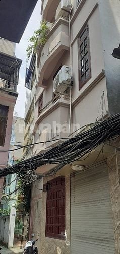 Bán nhà ngõ đê tô hoàng phố bạch mai, phường BM trung tâm HBT hà nội. 