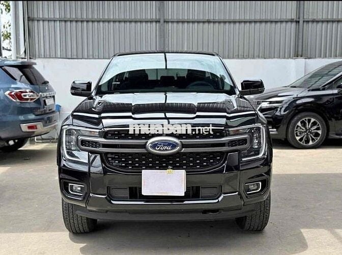 RANGER2023 XLS 2.0L 4x2 AT-BH 2026 GIÁ TL CÒN GÓP