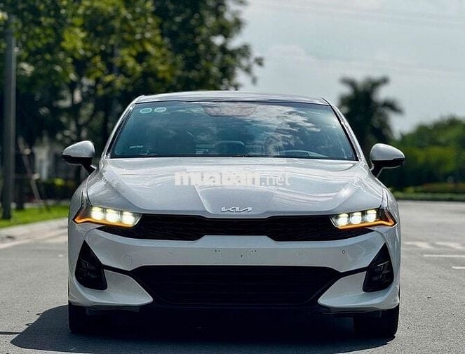 Xe Kia K5 GT-Line 2.5 AT 2021 - Trắng