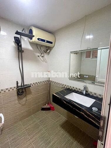 Tôi Chính Chủ Bán Gấp Căn Hộ N3B Lê Văn Lương 3pn DT:65m2 tim tường
