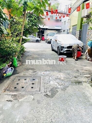 Cho thuê nhà hẻm xe hơi cao cấp Bửu Đình