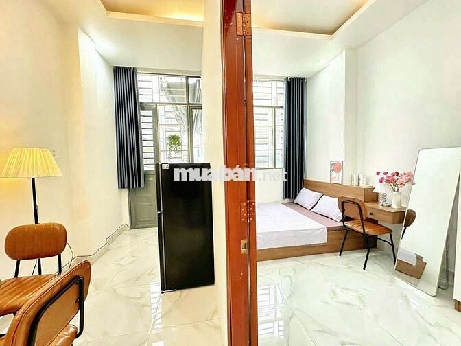 Căn hộ 2 phòng ngủ full nội thất ở Bạch Đằng