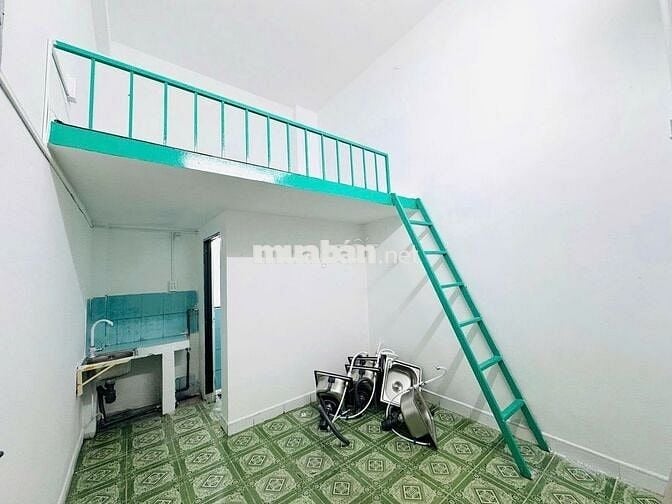 Trọ Trệt- Gác cao- Rộng thoáng sạch- Có kệ bếp- Toilet tiện nghi