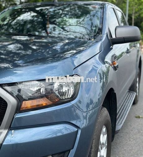 Ford 2017 XLS 2.2L 4x2 MT - 180 km xe rin