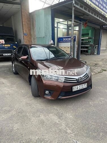Toyota Corolla Altis 2015 số tự động xe rất đẹp