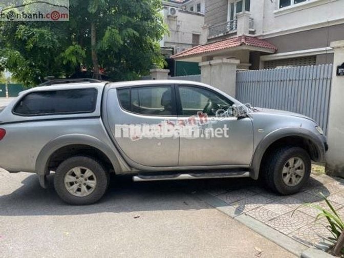 Mitsubishi Triton GLS 4x4 AT 2011
