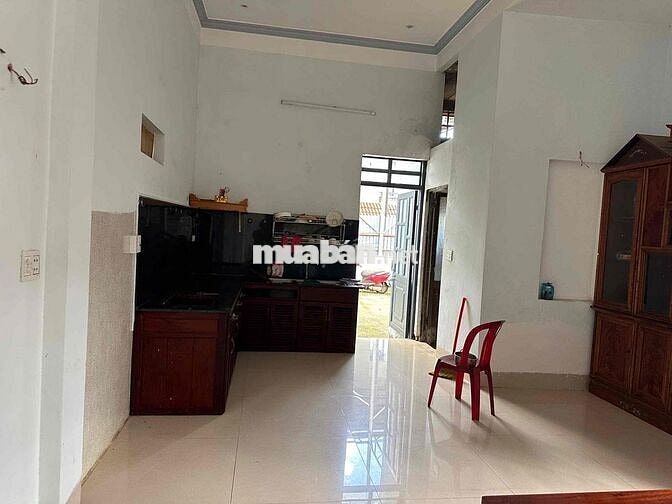 Căn nhà thuê 3pn, gần Chợ D, Đh Tây Nguyên đường sămbram