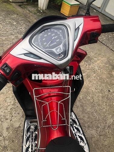XE AB ĐI KỈ CHĂM SÓC ĐỀU