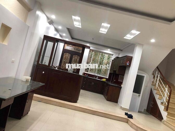 Cho thuê nhà ngõ 401/41/25, Cổ Nhuế, Bắc Từ Liêm, Hà Nội.