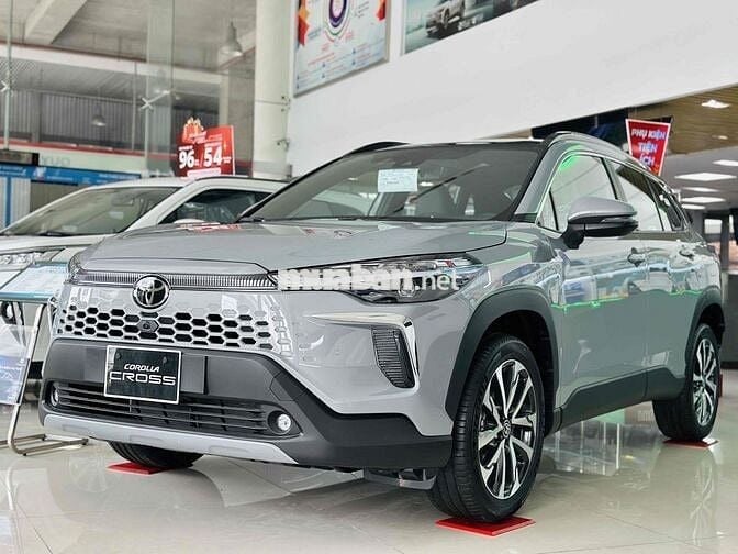 Corolla Cross 2025 | Giảm 100% Trước Bạ + Phụ Kien