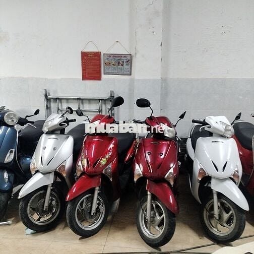 Bán bốn xe Honda Lead như hình đăng