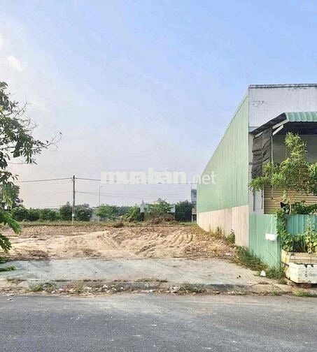 ĐẤT THỔ CƯ 215M2 450 TRIỆU ĐƯỜNG NHỰA 32M (SỔ HỒNG RIÊNG)