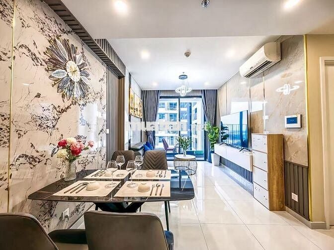 Emerald Golf View 2PN full nội thất –Gần AEON Mall, view sân golf