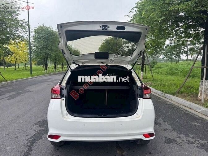 Toyota Yaris 1.5G 2019-màu trắng-70000km