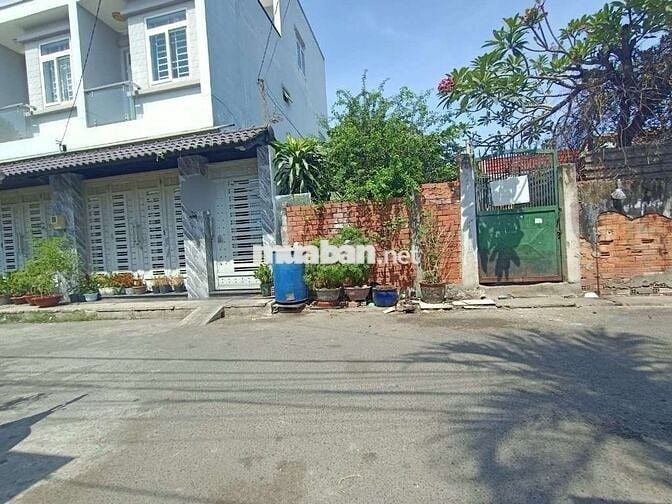 Bán đất 108m2 ngang 5m, hẻm xe hơi 6m Tô Ngọc Vân Tam Phú chỉ 50 tr/m2