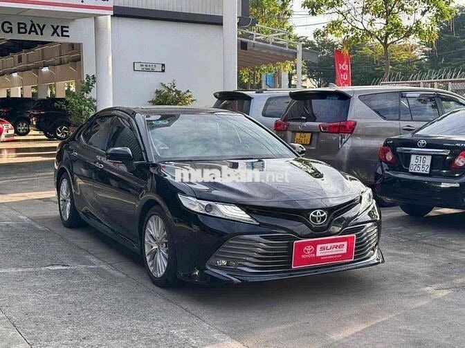 Camry 2020 2.5Q siêu lướt mới keng