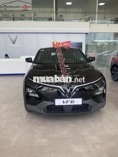VinFast VF6 Eco 2025