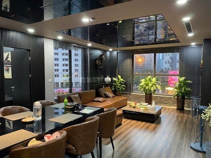 Chính chủ cho thuê căn chung cư 3PN,2wc Full nội thất Luxury Cầu Giấy