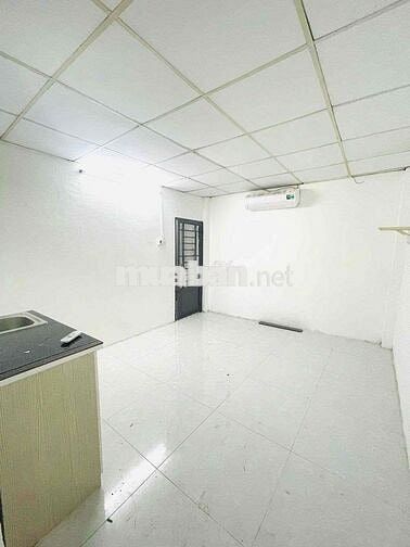 PHÒNG TRỌ CHO THUÊ NGAY NƠ TRANG LONG GẦN ĐHGT VẬN TẢI TP.HCM