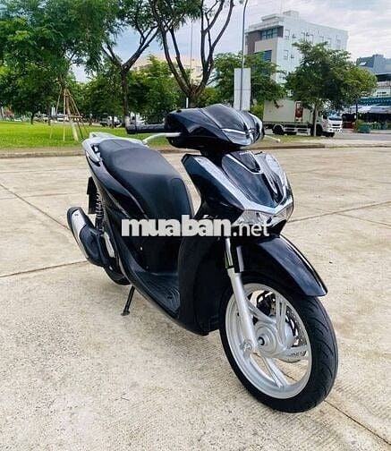 Sh 2020 đen bóng mới cứng có trả góp trao đổi