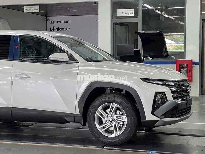 Hyundai Tucson 2025 2.0 AT Tiêu chuẩn