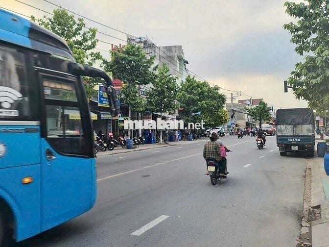 Mặt tiền kinh doang mặt tiền  nở hậu chữ L, 520m2 kho xây full đất