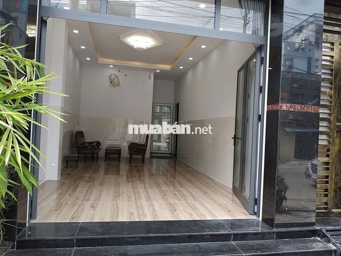 Cho thuê mặt bằng kinh doanh Dương Bá Trạc, Q8