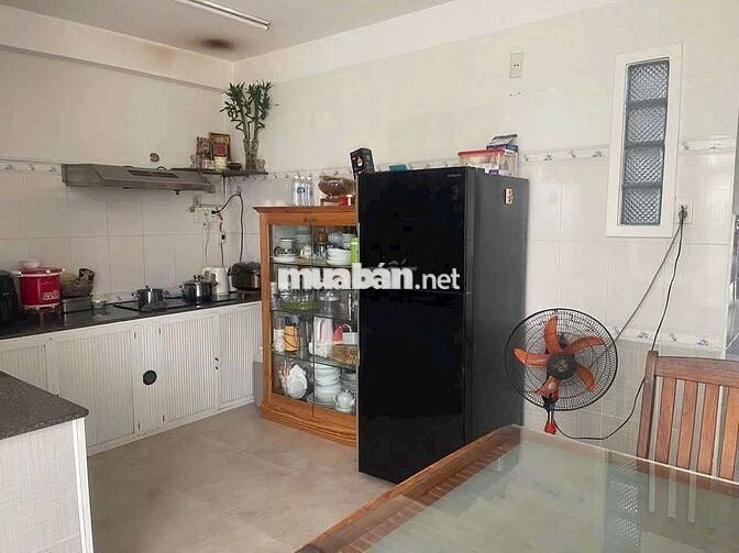 Bán nhà 3 tầng mặt tiền Hồ Biểu chánh - Hòa cường - Hải châu