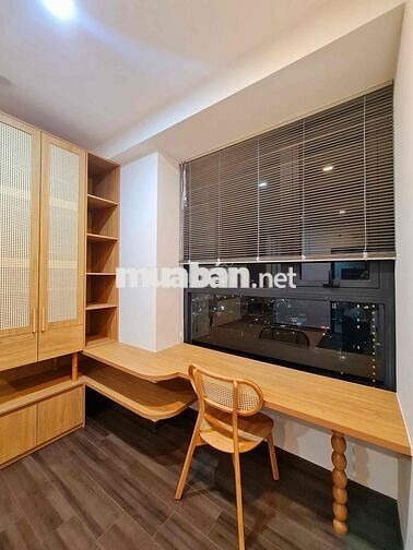CĂN HỘ NỘI THẤT ĐẸP, CỬA SỔ LỚN, 2PN2WC THÔNG THOÁNG, VỊ TRÍ TRUNG TÂM