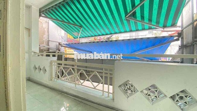 cho thuê căn hộ bancol full nội thất mặt tiền đường phan văn hân