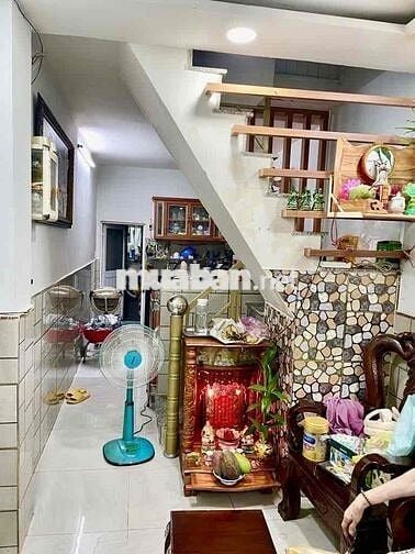 NI SƯ Quỳnh Liên - hẻm thông(nở hậu) - Nhà 2 tầng -3x10- Giá 3.xTy