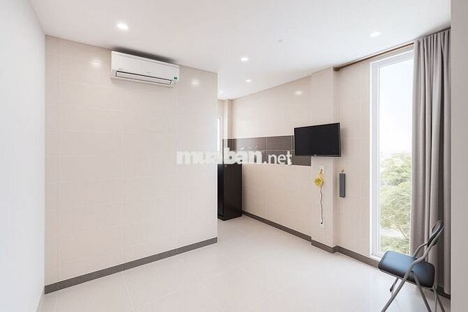 🎁Căn Hộ Quận 4 VIEW Cực Hiếm _ Có Kính Phòng Ngủ Và Cửa Sổ Phòng Bếp