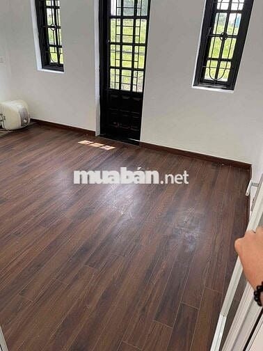 Nhà đẹp, mặt phố ô tô tránh Đông Mỹ, T/Trì-KD-58m * 3T; MT5m