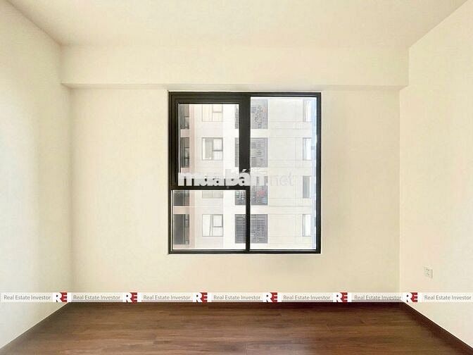 Cho thuê 2PN 2WC - Căn góc - View hồ bơi cực đẹp giá chỉ 10,5tr/tháng