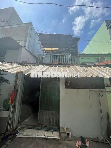 BÁN ĐẤT SHR TẶNG NHÀ NÁT CÓ SẴN - GIÁP QUẬN TÂN PHÚ