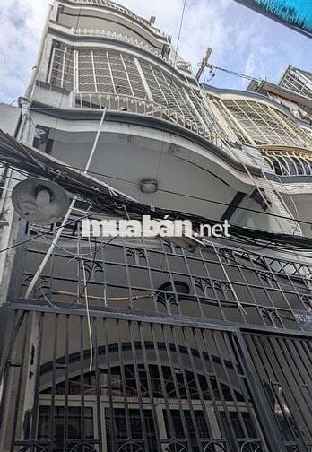 Cho thuê nhà hẻm nguyên căn Q1, gần phố tây Bùi Viện.