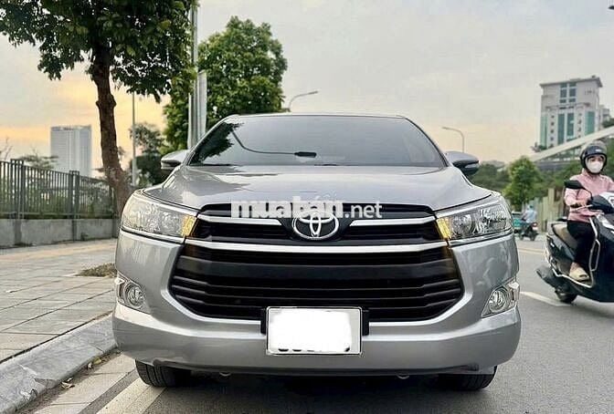 Toyota Innova 2020 MT