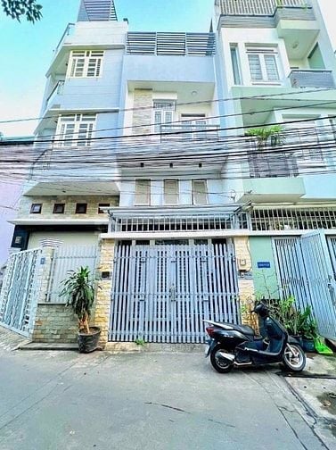 Bán nhà 4 tầng giá 7,2 tỷ phường Bình Trưng TP HCM