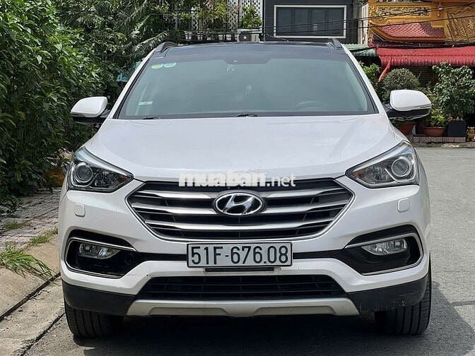 Hyundai SantaFe 2016 - 95000 km một chủ từ rất đẹp