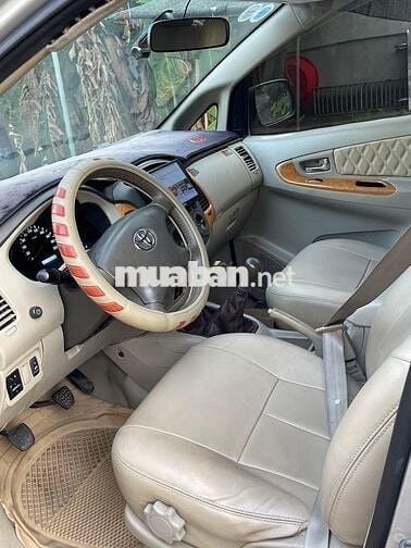 Toyota Innova 2008  - 179000 km