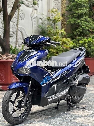 Bán AB 125 4 van đời 2023 ( biển số 65 chính chủ )