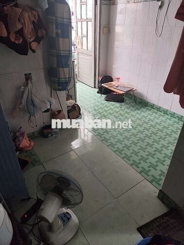 Thêm một nữ ở ghép tại mình về quê