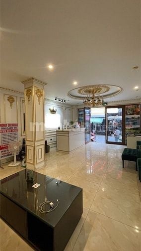 Tôi cần bán toà Ks Mp Đào Duy Từ , Q Hoàn Kiếm, Hn, Dt 85 m, 6 tầng,