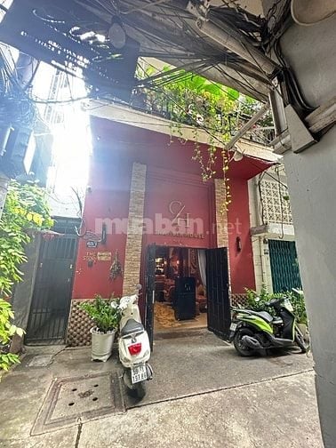Cho thuê mặt bằng nhà 63/1 Pasteur, P.Sài Gòn, góc Pasteur Lê Lợi