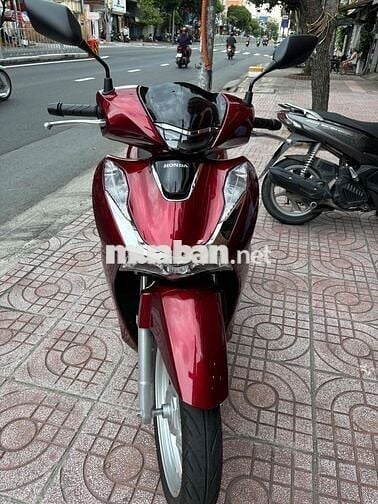 Cần bán sh 160i 2025