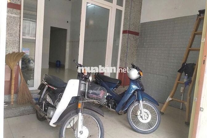 Nhà cấp 4 phạm văn sáng, xuân thới thượng 85mz2 , 809 triệu , sổ riêng