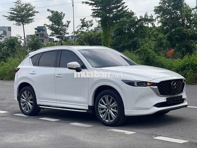 Xe Mazda CX5 Premium Exclusive 2.0 AT 2024 - Trắng