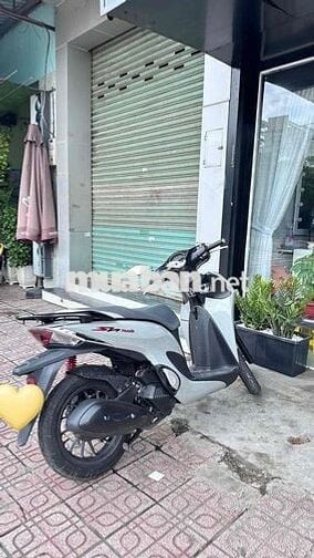 xe 9 chủ đag đi