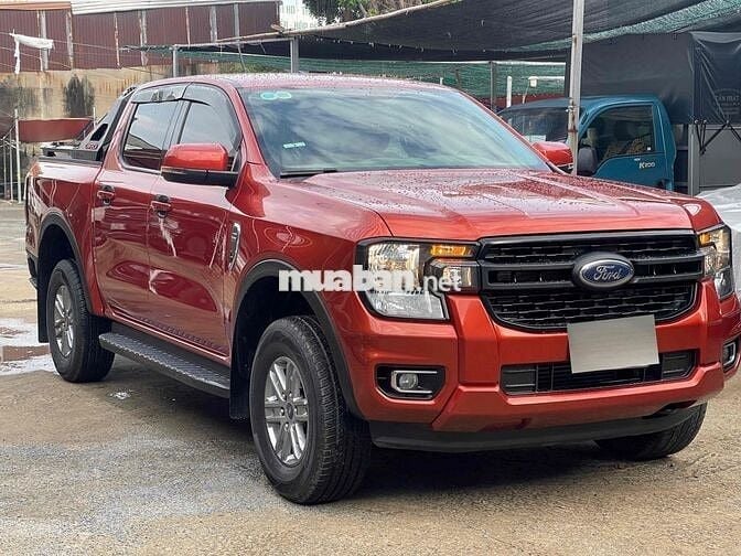 Ford Ranger Nextgen 4x2. Trả trước 200 NHẬN XE